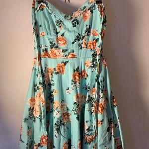 Hot topic floral dress